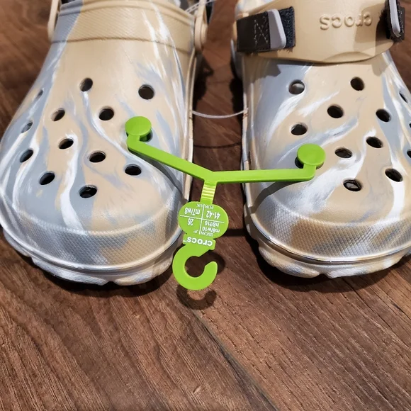 Crocs - Picture 1 of 3